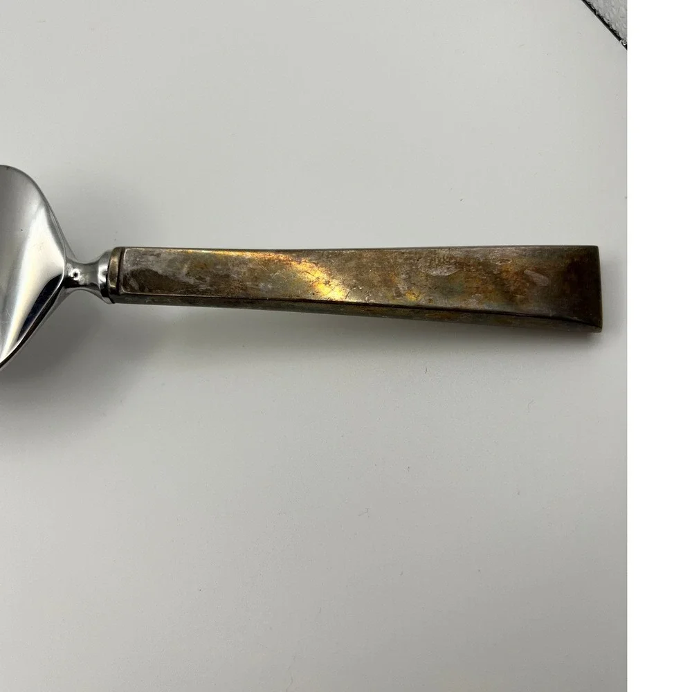 Reed and Barton Pie Server Silver Good Classic Rose Sterling Handle